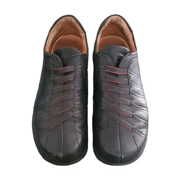 VINTAGE Y2K THINK! Black Leather Slip On Oxfords Loafers EU 40 10 Luxe Austria