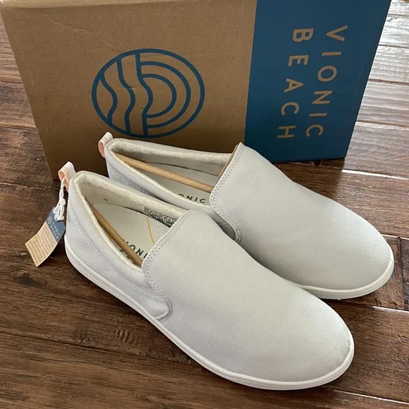 Vionic Beach Women’s Marshall Vapor Slip-On Sneaker Size 9.5 Wide