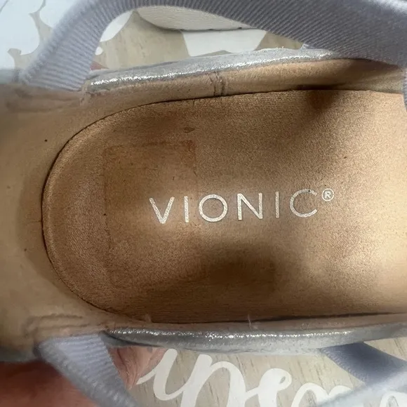 Vionic Ellery Women's Supportive Wedge Shoes Size 6 Silver