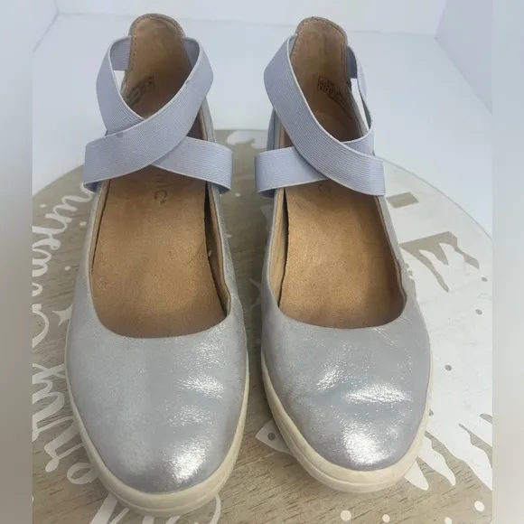 Vionic Ellery Women's Supportive Wedge Shoes Size 6 Silver