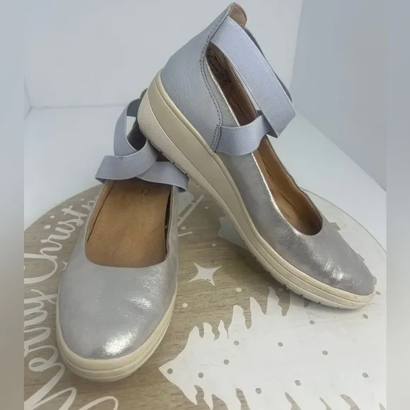 Vionic Ellery Women's Supportive Wedge Shoes Size 6 Silver