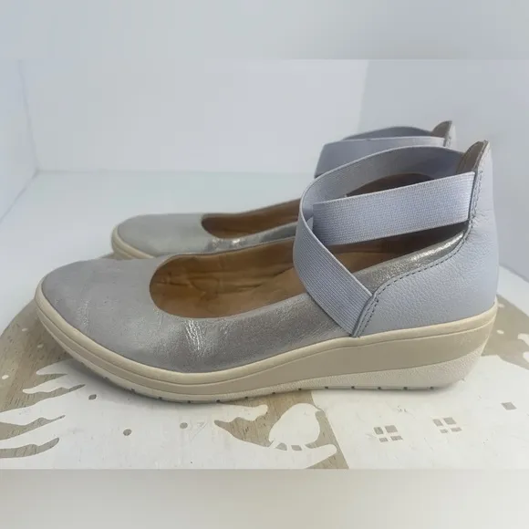Vionic Ellery Women's Supportive Wedge Shoes Size 6 Silver