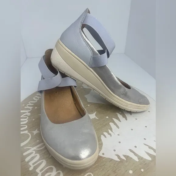 Vionic Ellery Women's Supportive Wedge Shoes Size 6 Silver