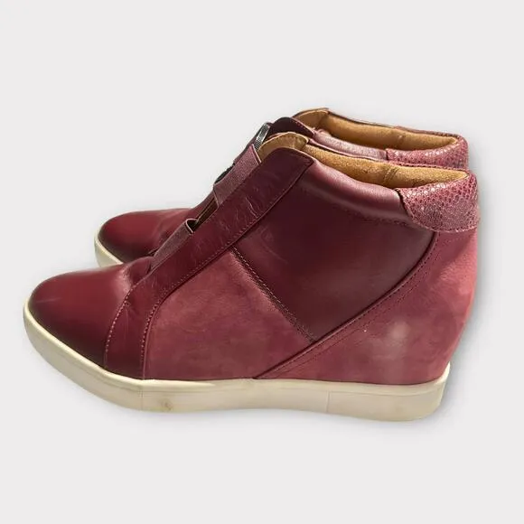 Vionic Emery Slip-on Wedge Comfort Shoe Women's 9 Maroon