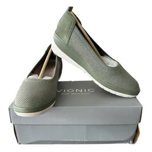 Vionic Jacey Knit Army Women's Green Slip-On Wedge Shoes Size 8