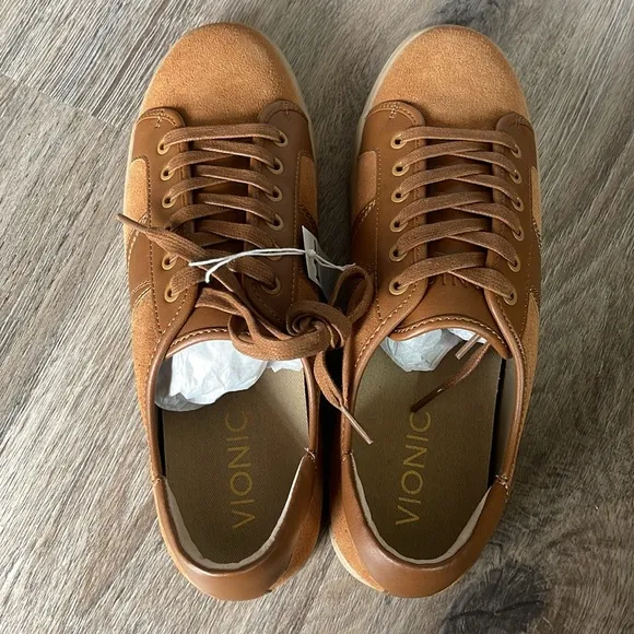 Vionic Jerome Suede Men’s Shoes Size 8.5