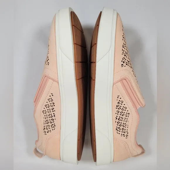 Vionic Kimmie Perf Slip On Supportive Sneaker 8.5 Pink Orthopedic Shoes *Read*