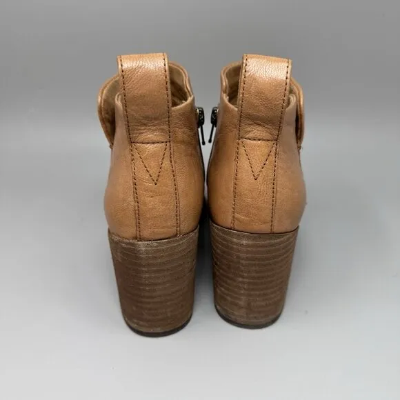 Vionic Lyssa Ankle Boots Booties Shoes Womens Size 7 Tan Leather Zip Up
