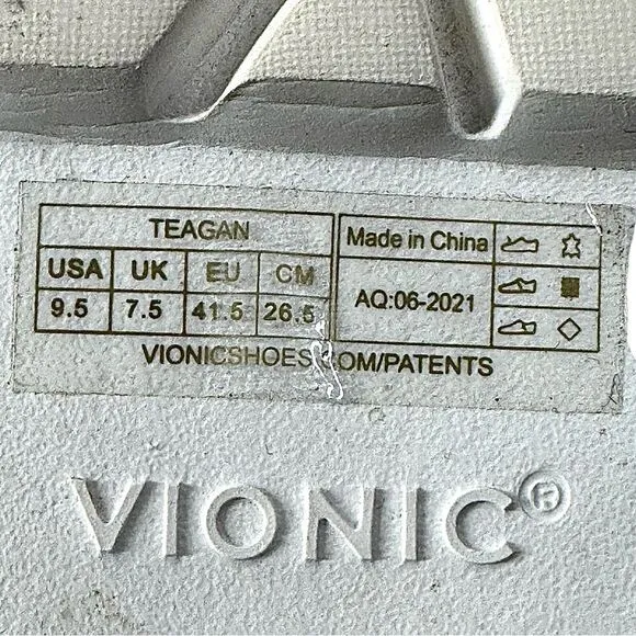 VIONIC Womens Charm Teagan Loafers Ivory Cream Nubuck Lug Soles Size 9.5 M Used