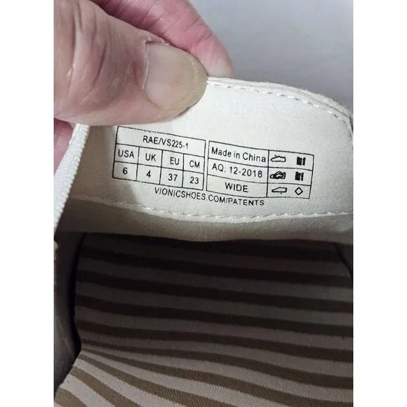 Vionic Sunny Rae slip ons Nwb