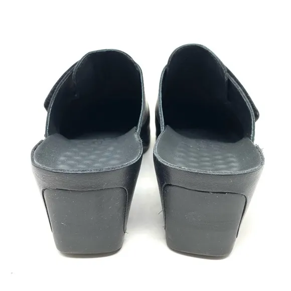 Vital Joy Black Leather Mule Clogs 0509