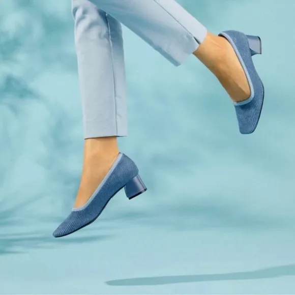 Vivaia Melody Pumps Blue Knit Fabric Square Toe Chunky Block Heel Size 40.5