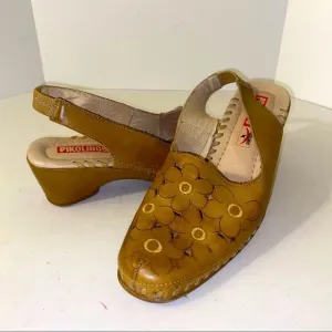 VNTG PIKOLINOS leather sling back block heels 6.5