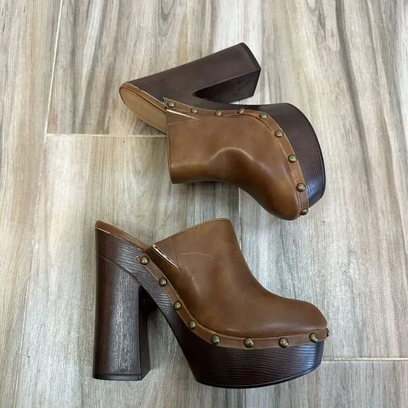 VTG Candie's Clogs Y2K Platform Wood Brown Leather 9.5 Chunky Boho 90's Retro