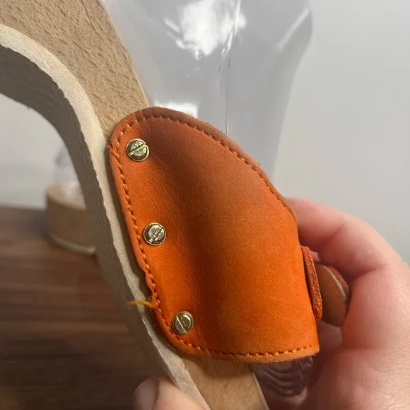 VTG Dr. Scholl’s The Original Wood Sole Sz 6 Orange Sandals Y2K Made in Italy