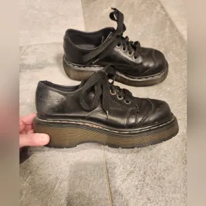 Vtg Y2K Doc Dr Martens Black Leather 8651 Platform Oxford Air Wair Unisex 4