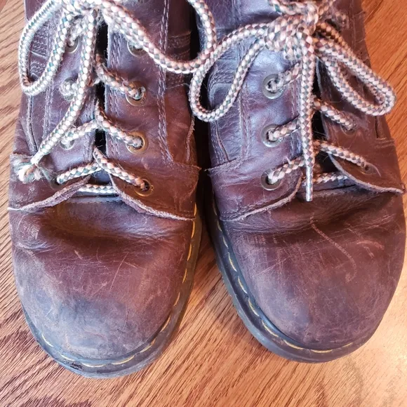 Vtg Y2K Dr. Martens distressed chunky lug sole brown leather Oxfords shoes 11.5