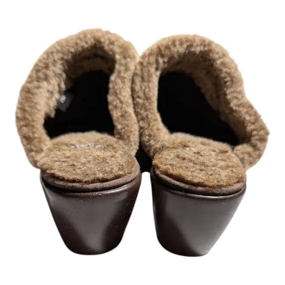Vtg Y2K Stuart Weitzman Circuit Cola Brown Suede Shearling Lined Wedge Clogs 7