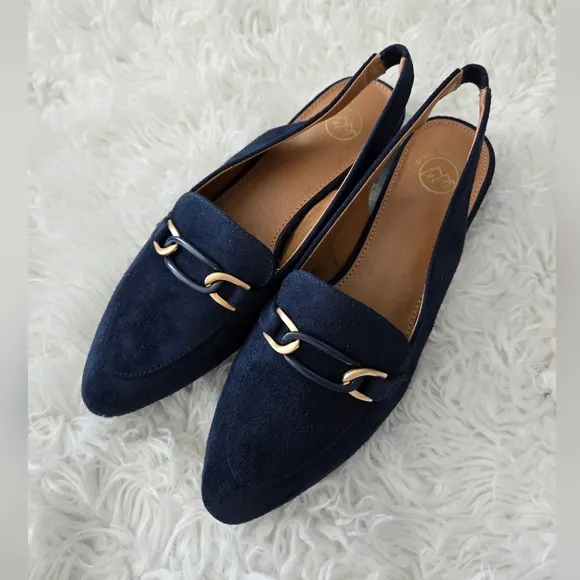 White Mountain Women's Boreal Slingback Heels. Color: Navy Fabric. Size 9.5