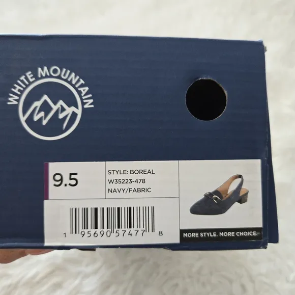 White Mountain Women's Boreal Slingback Heels. Color: Navy Fabric. Size 9.5