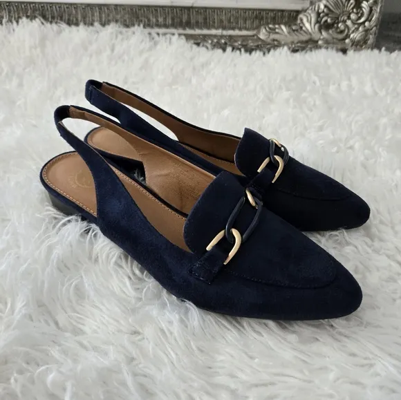 White Mountain Women's Boreal Slingback Heels. Color: Navy Fabric. Size 9.5