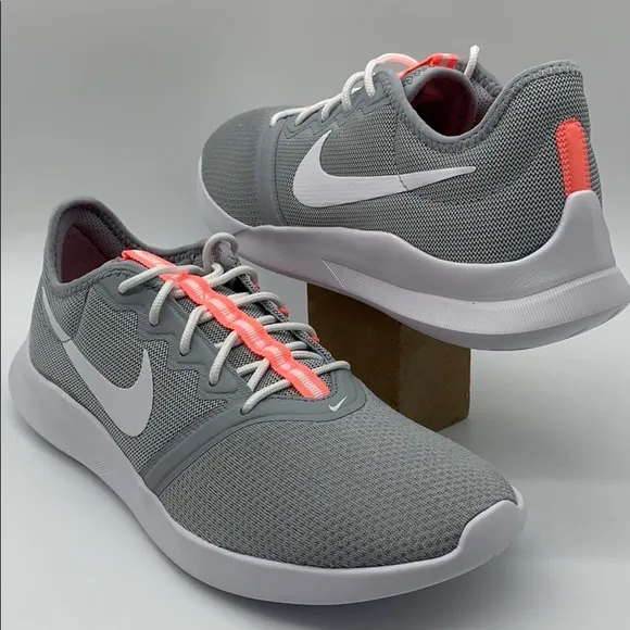 WMNS NIKE VTR wolf grey/white-lava glow