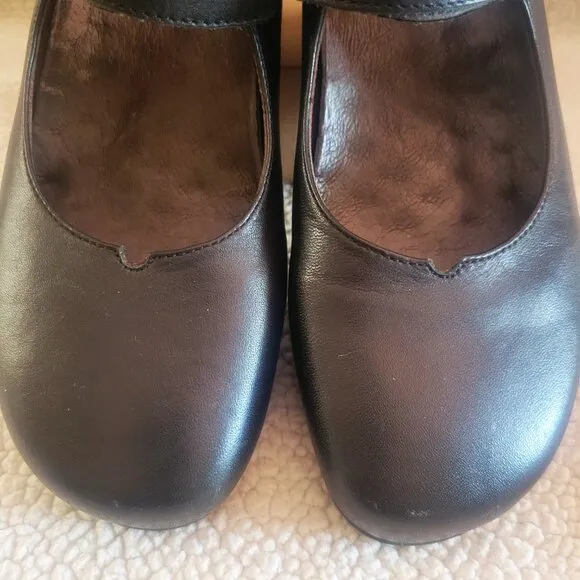 WOLKY Leather Black Mary Jane Shoes - Cushioned Insole Velcro Strap - Size 7.5