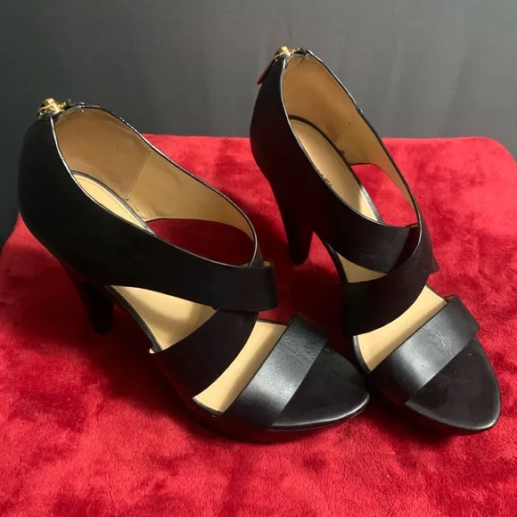 Women's Michael Kors Heels, Black, Size 7.5M