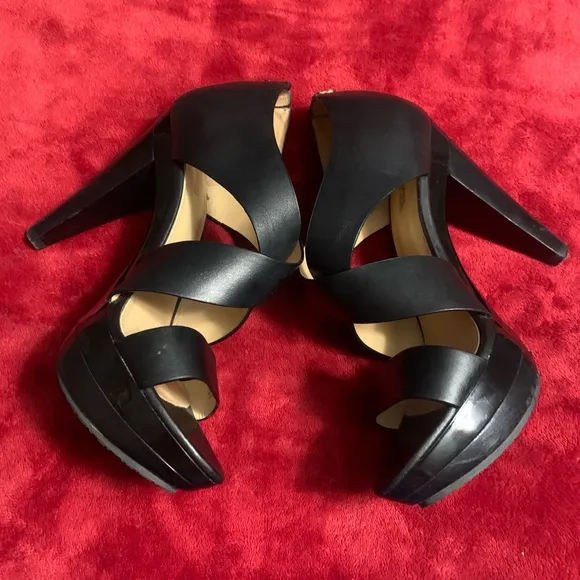 Women's Michael Kors Heels, Black, Size 7.5M
