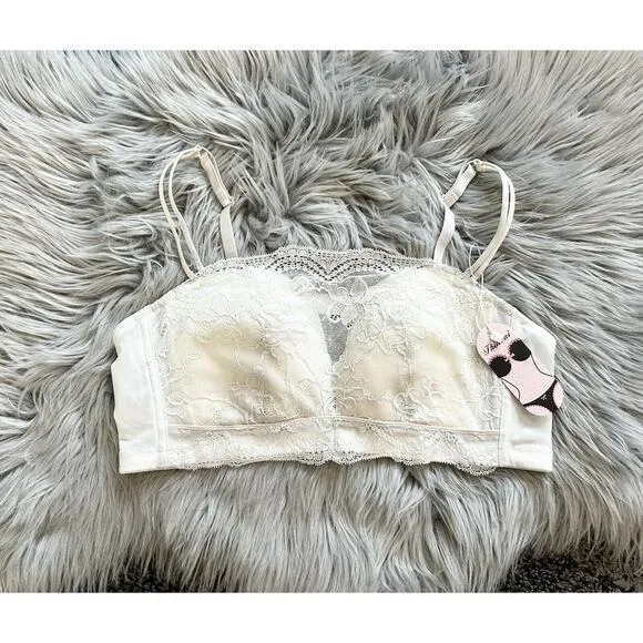 Women’s Strapless Non-Slip Multi-wear Bra Size 38B White (MSRP $69.99)