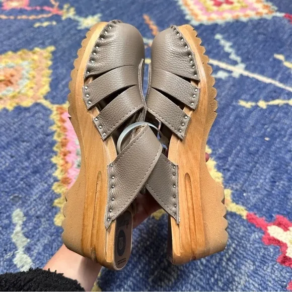 Women’s Troentorp Beige Mary Jane Clogs Size 8 New without box NWOB.