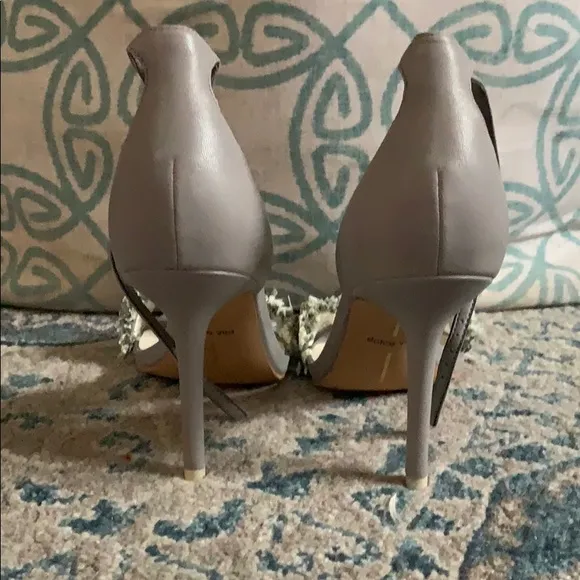 WORN ONCE DOLCE VITA FRINGE SQUARE TOE HEELS