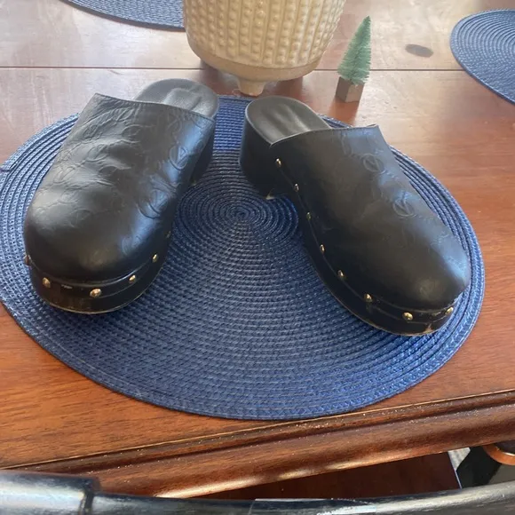 Worn Twice- Valentino/Mario Valentino Embossed Black Leather Clogs-SZ 8