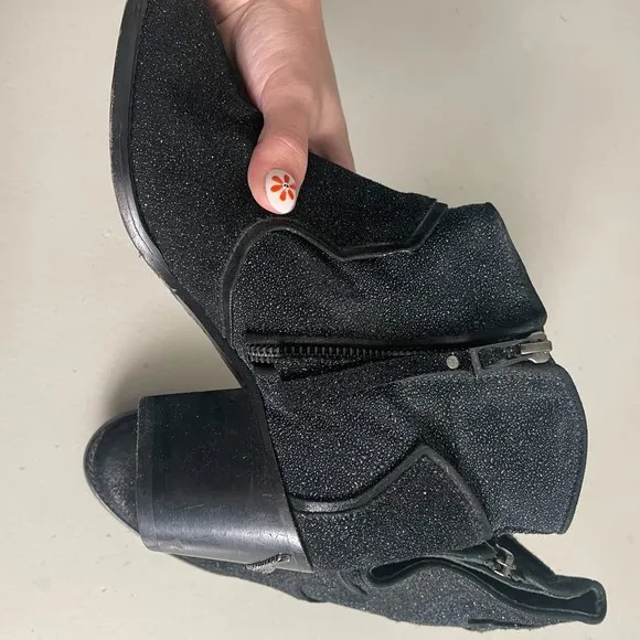 Zadig &amp; Voltaire Leather Shiny Ankle Cowboy Style Booties Black Size 36
