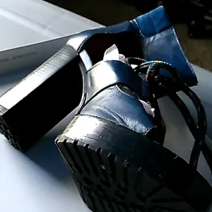 Zara blue heels
