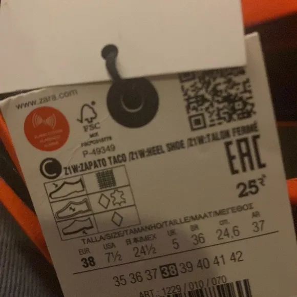 Zara NWT orange block heels