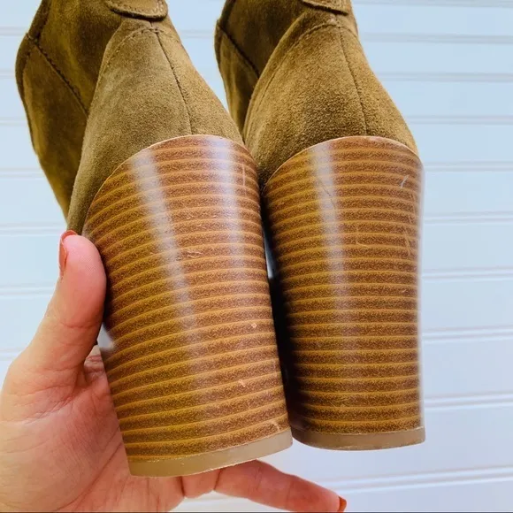 Zara Size 40 Olive Brown Suede Block Heel Bootie